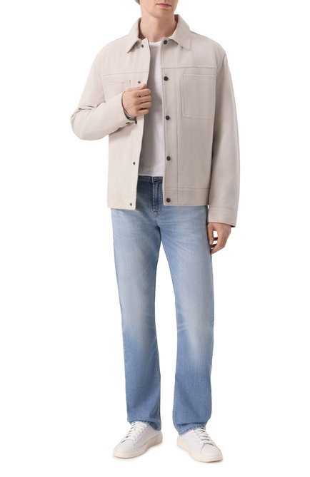 Мужские джинсы standard 7 FOR ALL MANKIND голубого цвета, арт. 7T51983L | Фото 2 (Длина (брюки, джинсы): Стандартные; Материал внешний: Хлопок; Материал сплава: Проставлено; Драгоценные камни: Проставлено)