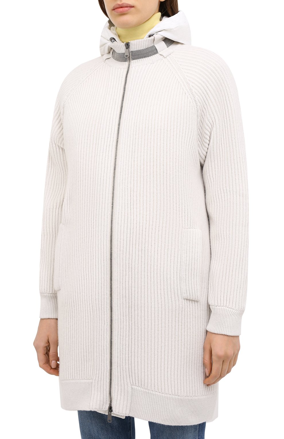 Комплект из кардигана и жилета BRUNELLO CUCINELLI белого цвета по цене 679500 руб., арт. M12509616, фото 4 Комплект из кардигана и жилета BRUNELLO CUCINELLI, арт. M12509616, фото 4