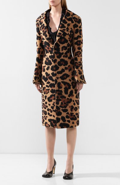 Пальто с принтом BOTTEGA VENETA леопардового цвета по цене 422500 руб., арт. 589685/VKCK0, фото 3 Пальто с принтом BOTTEGA VENETA, арт. 589685/VKCK0, фото 3