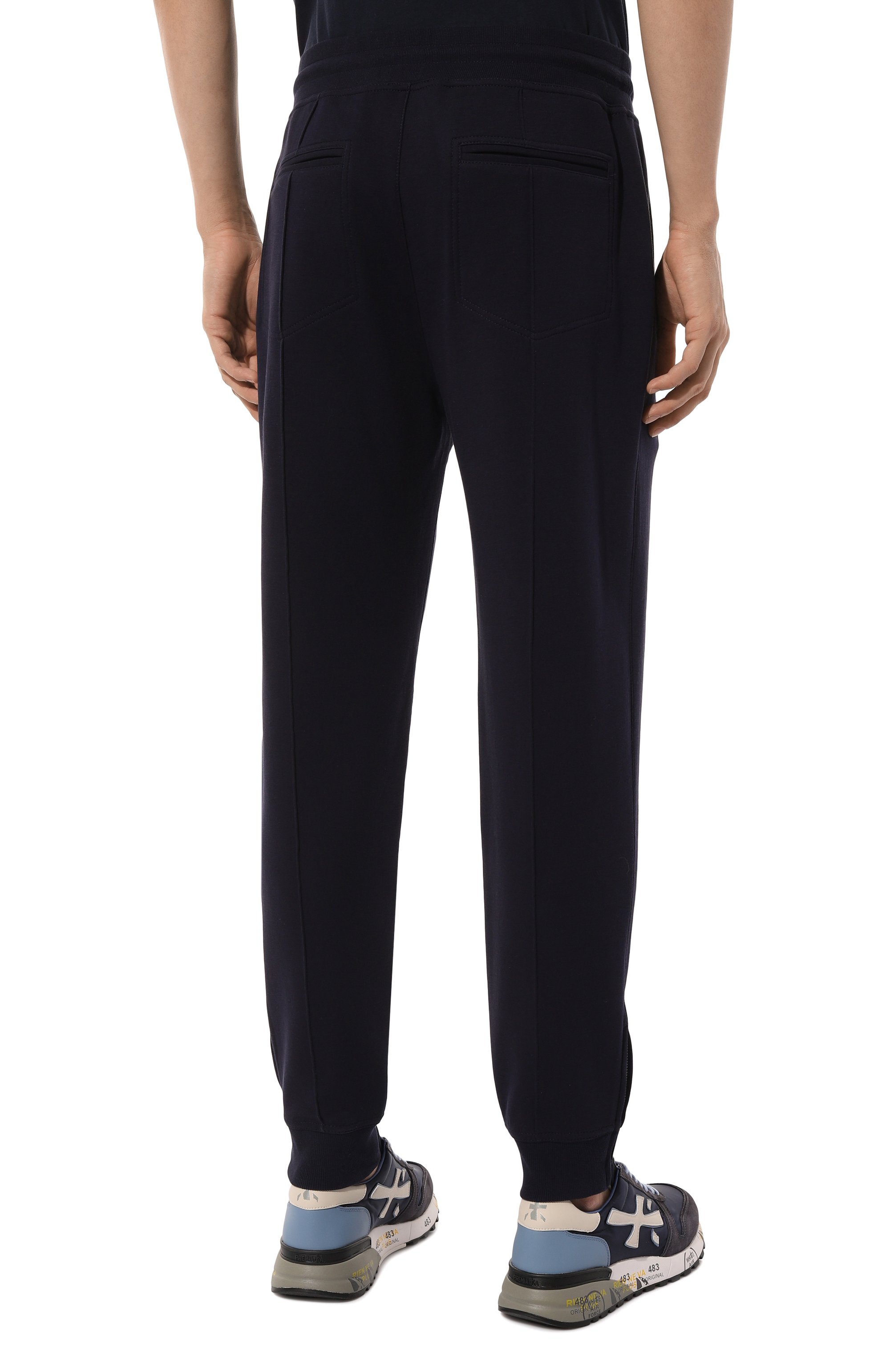 Хлопковые джоггеры BRUNELLO CUCINELLI темно-синего цвета по цене 95050 руб., арт. M0T35B2001, фото 4 Хлопковые джоггеры BRUNELLO CUCINELLI, арт. M0T35B2001, фото 4