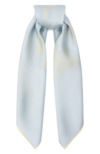 Светло-голубой