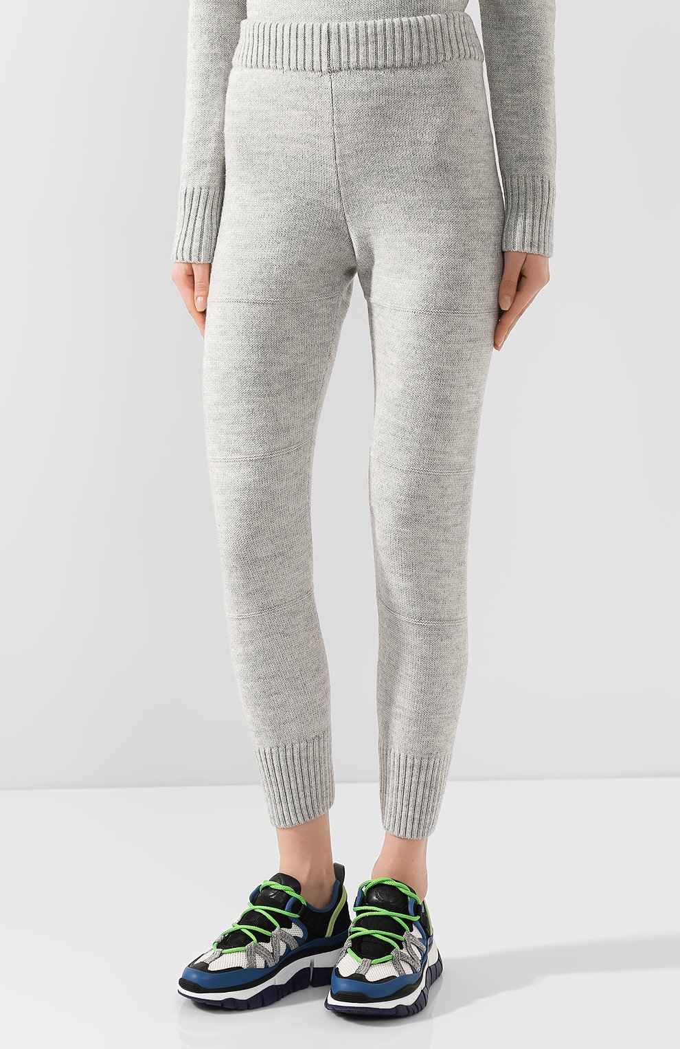 Костюм SEVEN LAB серого цвета по цене 24780 руб., арт. KN SS19-3 white grey, фото 4 Костюм SEVEN LAB, арт. KN SS19-3 white grey, фото 4
