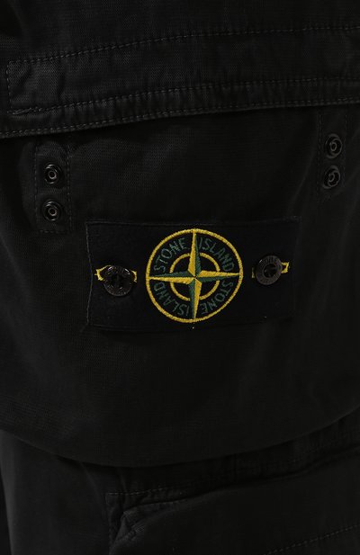 Хлопковые брюки-карго STONE ISLAND черного цвета по цене 45450 руб., арт. 711530702, фото 5 Хлопковые брюки-карго STONE ISLAND, арт. 711530702, фото 5