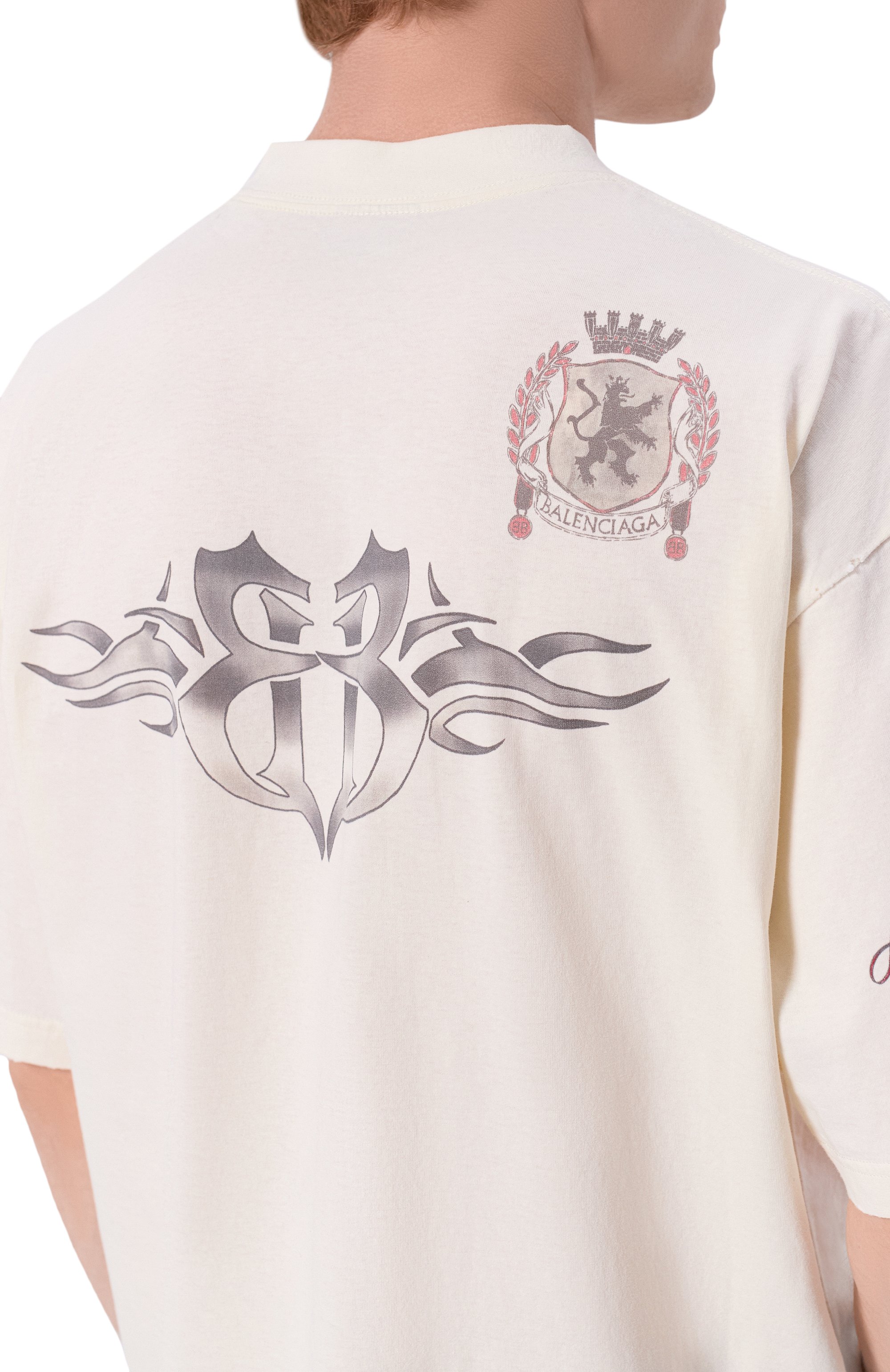 Хлопковая футболка BALENCIAGA кремового цвета по цене 99500 руб., арт. 764235/TUVJ2, фото 5 Хлопковая футболка BALENCIAGA, арт. 764235/TUVJ2, фото 5