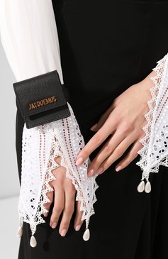 Женская сумка le sac JACQUEMUS черного цвета, арт. 194BA01/82100 | Фото 5 (Материал: Натуральная кожа; Размер: mini; Сумки-технические: Сумки через плечо; Драгоценные камни: Проставлено; Материал сплава: Проставлено)
