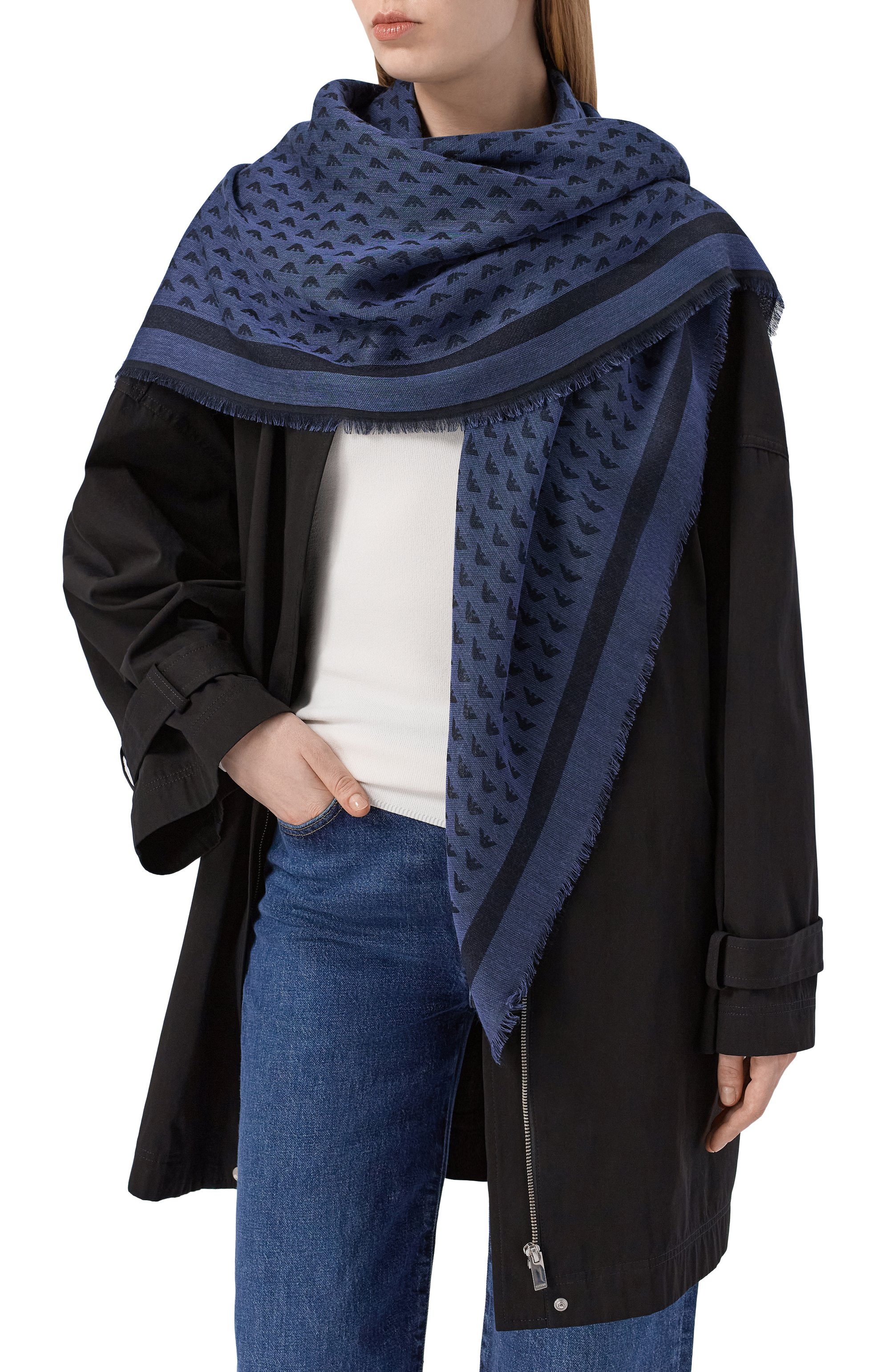 Шаль из вискозы и шерсти EMPORIO ARMANI, арт. 635300/CC102, фото 2