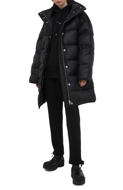 Пуховик ACNE STUDIOS черного цвета по цене 89650 руб., арт. A90306, фото 2 Пуховик ACNE STUDIOS, арт. A90306, фото 2