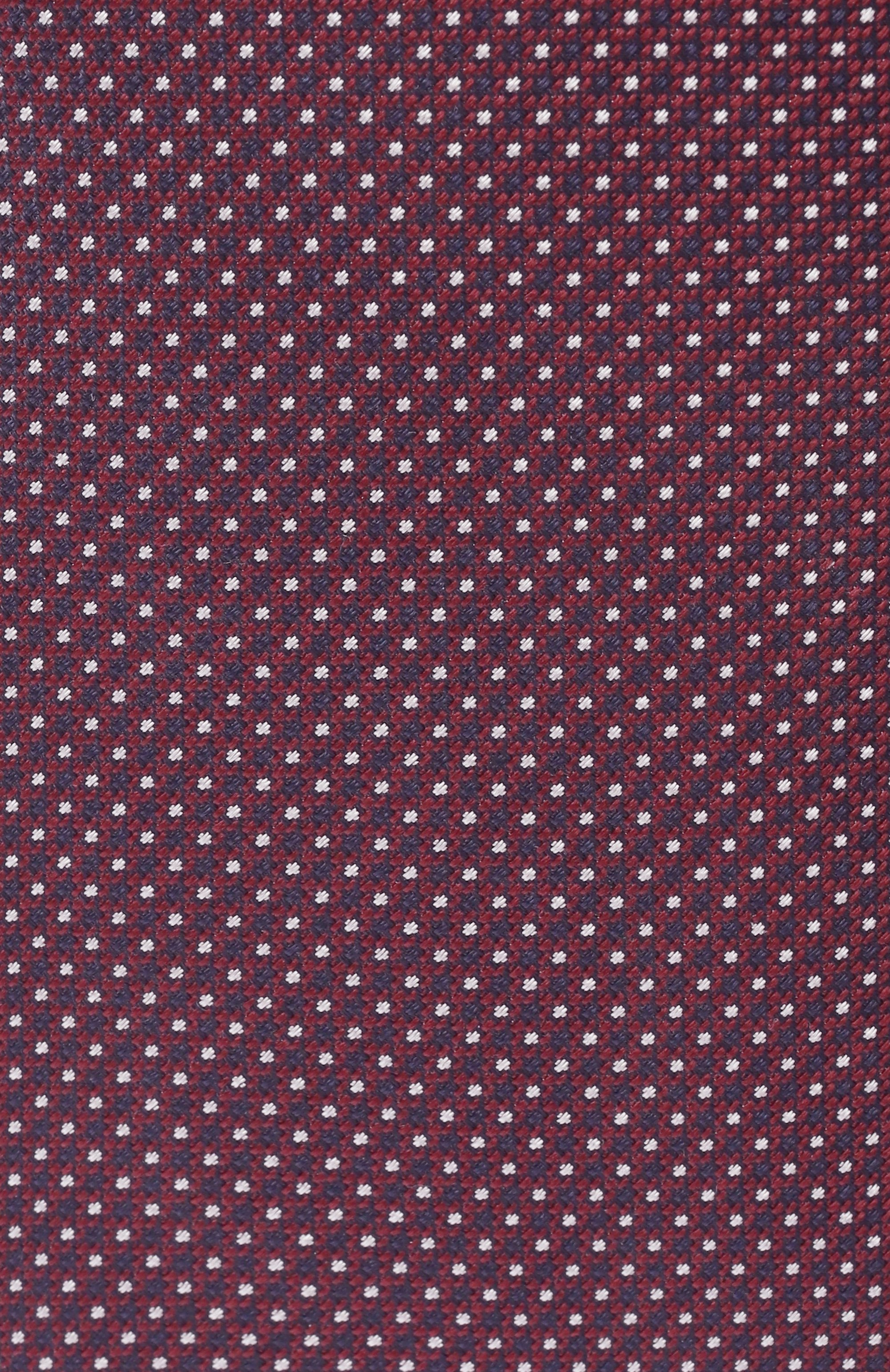 Шелковый галстук CORNELIANI темно-бордового цвета по цене 25750 руб., арт. 27U302/2720303, фото 4 Шелковый галстук CORNELIANI, арт. 27U302/2720303, фото 4