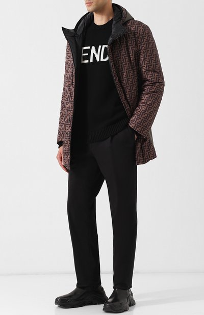 Шерстяной свитер с логотипом бренда FENDI черного цвета по цене 52350 руб., арт. FZZ387 A3M3, фото 2 Шерстяной свитер с логотипом бренда FENDI, арт. FZZ387 A3M3, фото 2