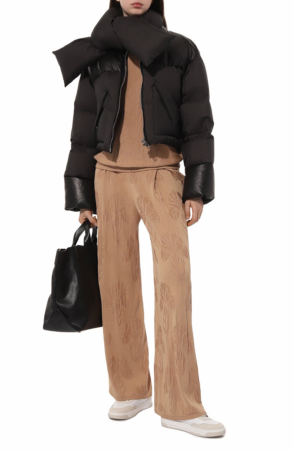 Брюки из шелка и вискозы FREEAGE бежевого цвета по цене 65000 руб., арт. S24.PT104.6070.102, фото 2 Брюки из шелка и вискозы FREEAGE, арт. S24.PT104.6070.102, фото 2