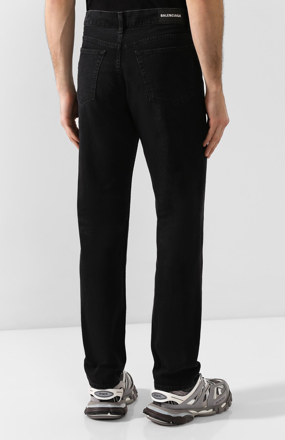 Джинсы BALENCIAGA черного цвета по цене 35650 руб., арт. 600382/TDW16, фото 4 Джинсы BALENCIAGA, арт. 600382/TDW16, фото 4