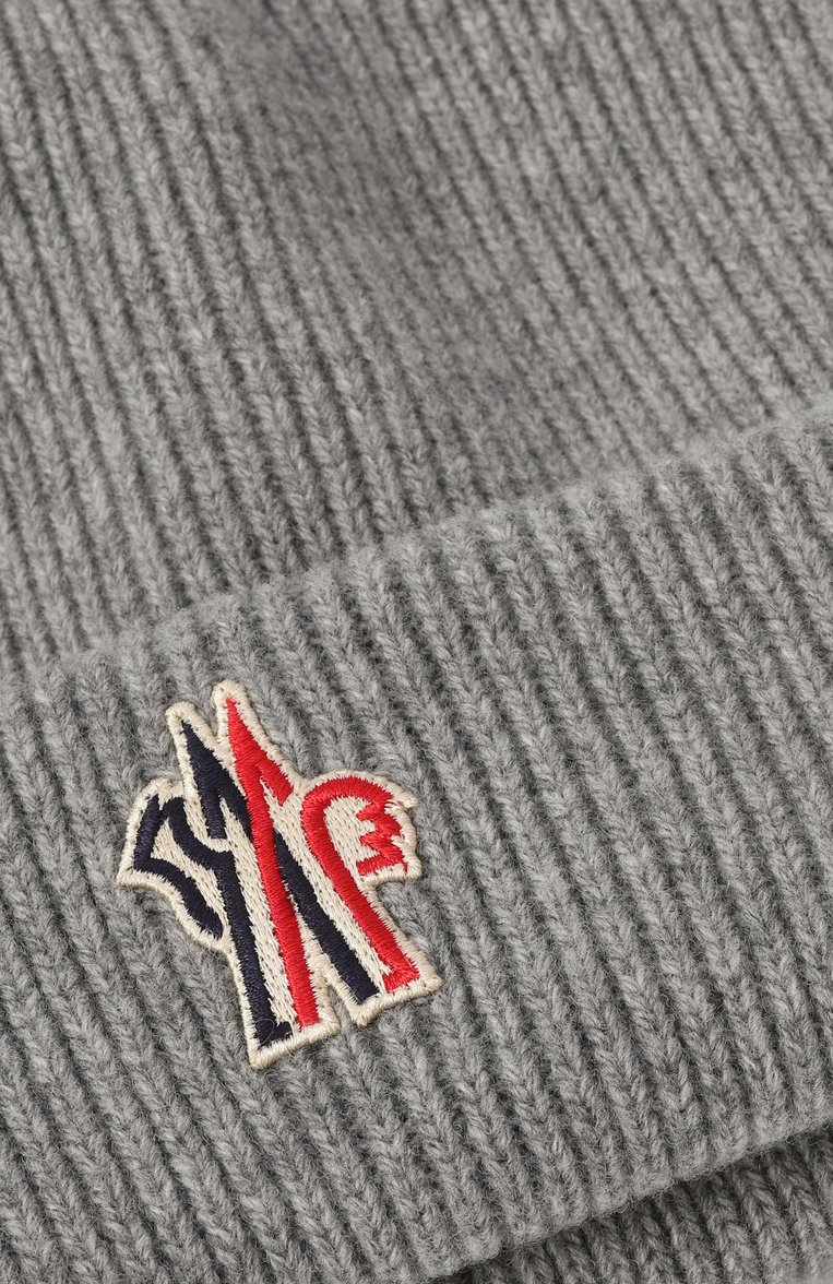 Женская шерстяная шапка MONCLER серого цвета, арт. 3B000-09-M1115 | Фото 4 (Нос: Не проставлено; Материал: Текстиль, Шерсть; Материал сплава: Проставлено)