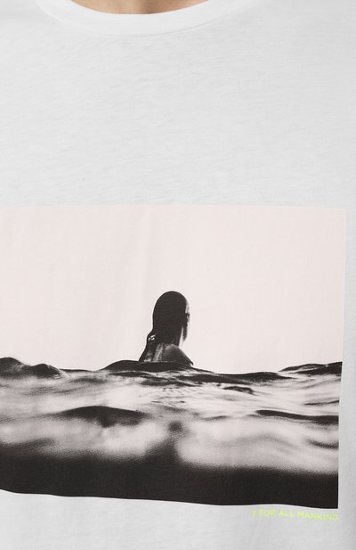 Хлопковая футболка 7 FOR ALL MANKIND белого цвета по цене 10450 руб., арт. JSLM332PWH, фото 5 Хлопковая футболка 7 FOR ALL MANKIND, арт. JSLM332PWH, фото 5