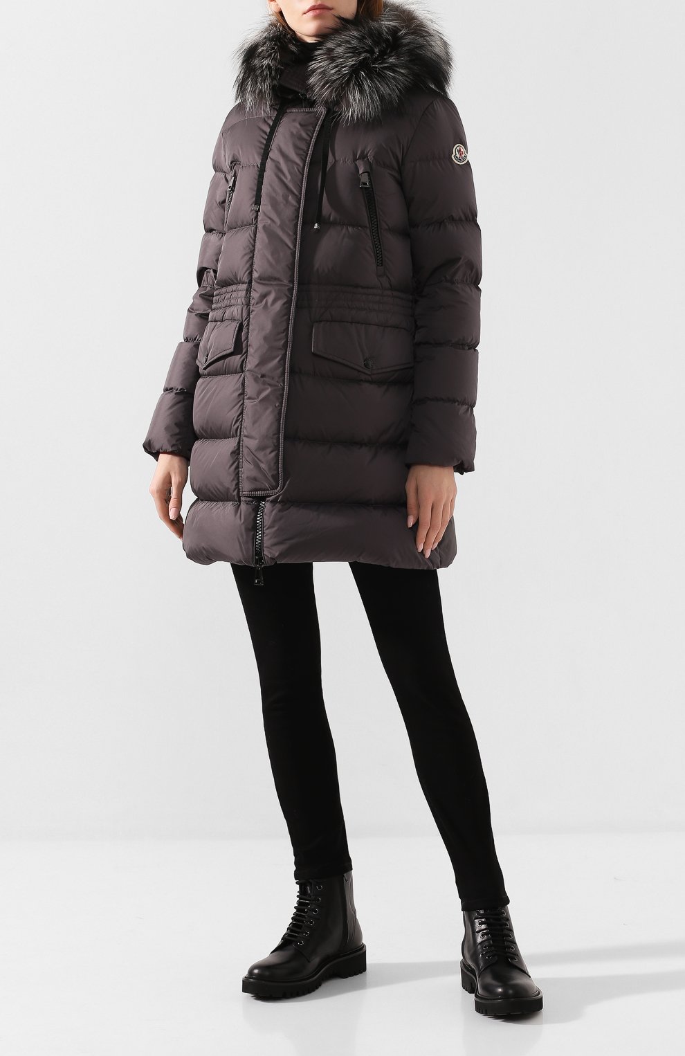 Пуховик moncler aphroti MONCLER темно-серого цвета по цене 242500 руб., арт. E2-093-49338-25-C0059, фото 2 Пуховик moncler aphroti MONCLER, арт. E2-093-49338-25-C0059, фото 2
