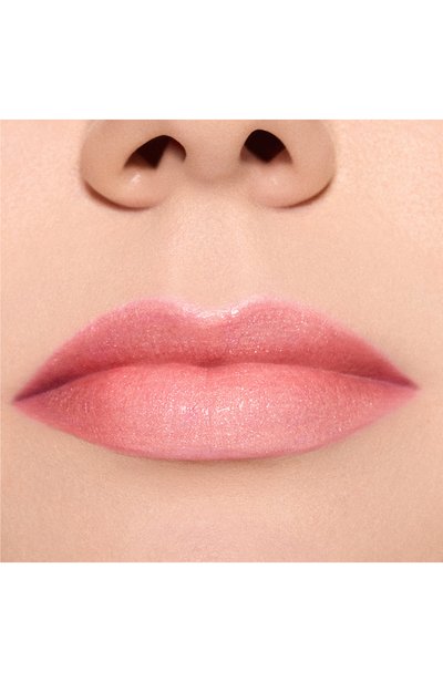 Губная помада lustreglass sheer-shine lipstick, оттенок party trick (3,5g) MAC цвета по цене 3390 руб., арт. SB48-32, фото 3 Губная помада lustreglass sheer-shine lipstick, оттенок party trick (3,5g) MAC, арт. SB48-32, фото 3