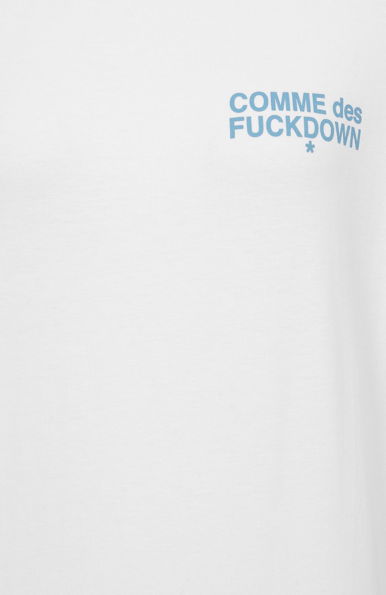 Женская хлопковая футболка COMME DES FUCKDOWN белого цвета, арт. CFABW01317 | Фото 6 (Рукава: Короткие; Материал внешний: Хлопок; Длина (для топов): Стандартные; Стили: Гранж; Принт: С принтом)