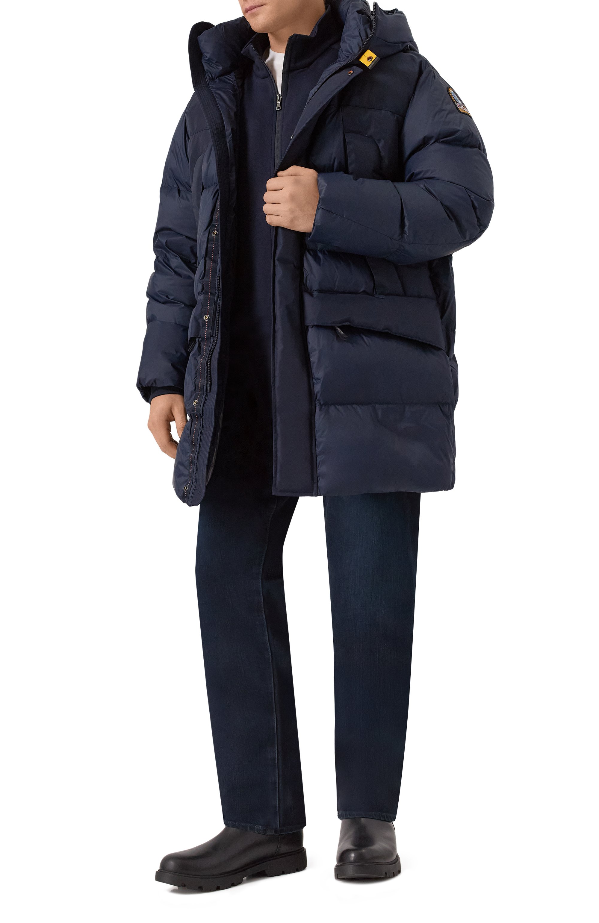 Пуховик PARAJUMPERS темно-синего цвета по цене 127500 руб., арт. 25WMPMPUEN04, фото 2 Пуховик PARAJUMPERS, арт. 25WMPMPUEN04, фото 2