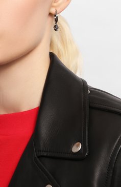 Женские серьги ALEXANDER MCQUEEN черного цвета, арт. 550503/J160Y | Фото 2 (Материал: Металл; Нос: Не проставлено; Региональные ограничения белый список (Axapta Mercury): Не проставлено)