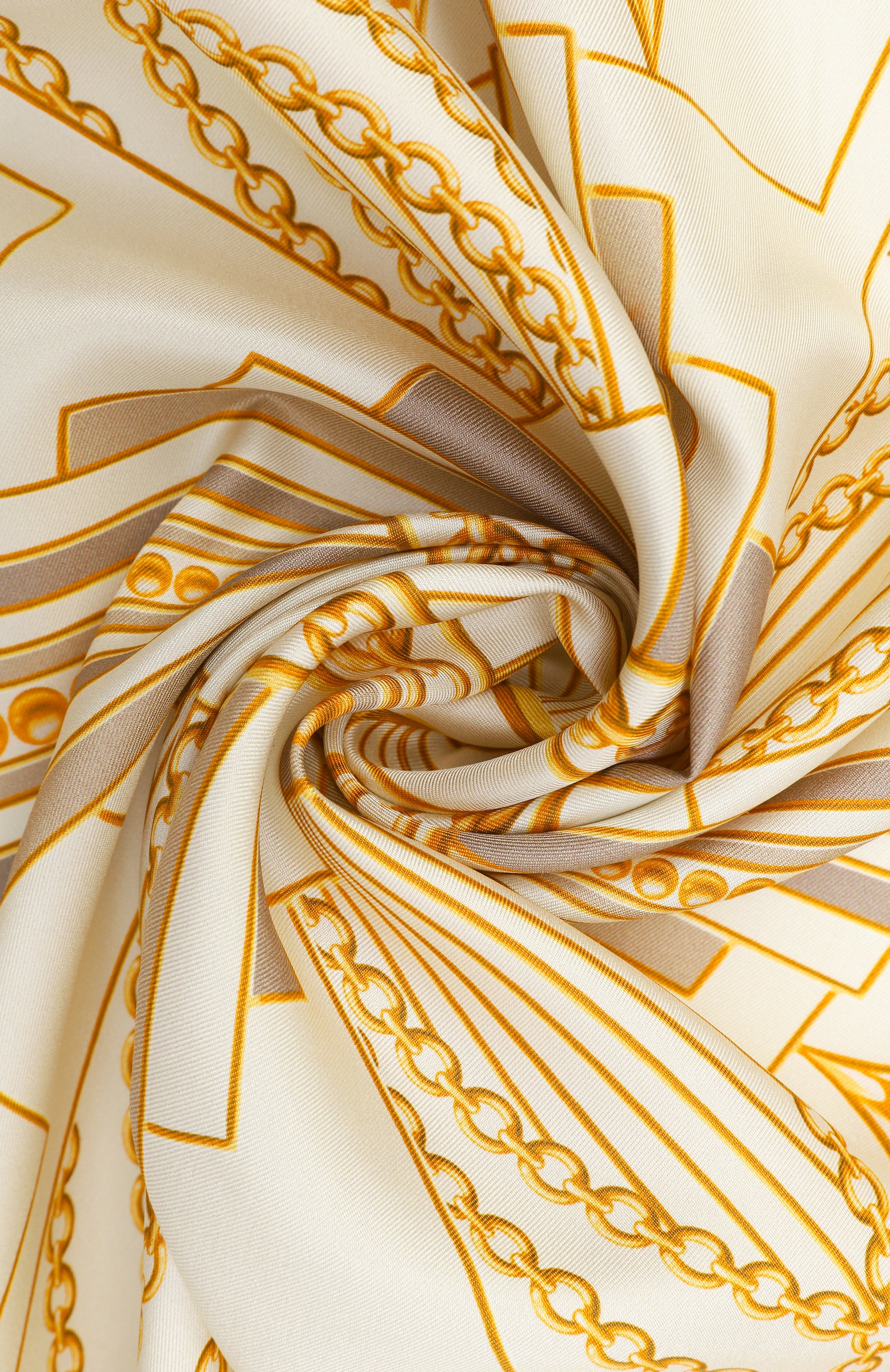 Шелковый платок LEFFERS бежевого цвета по цене 19700 руб., арт. 41.42.3.4.03, фото 3 Шелковый платок LEFFERS, арт. 41.42.3.4.03, фото 3