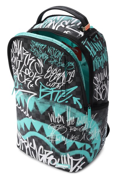 Рюкзак spray poetry SPRAYGROUND черного цвета по цене 17600 руб., арт. 910B8754NSZ/SPRAY P0ETRY III DLXSV BACKPACK, фото 3 Рюкзак spray poetry SPRAYGROUND, арт. 910B8754NSZ/SPRAY P0ETRY III DLXSV BACKPACK, фото 3