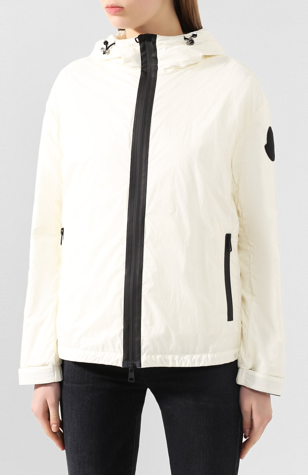 Куртка lilas MONCLER белого цвета по цене 77500 руб., арт. F1-093-1A511-00-C0391, фото 3 Куртка lilas MONCLER, арт. F1-093-1A511-00-C0391, фото 3