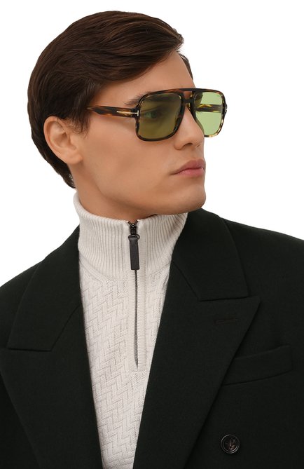 Мужские солнц�езащитные очки TOM FORD коричневого цвета, арт. TF884 52N | Фото 2 (Тип очков: С/з; Кросс-КТ: С/з-мужское; Оптика Гендер: оптика-мужское)