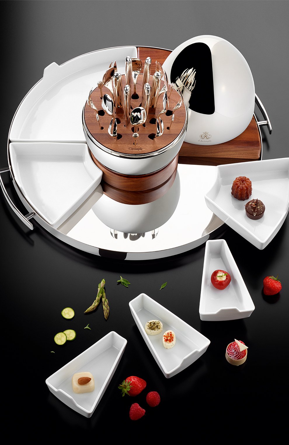 Менажница mood party CHRISTOFLE серебряного цвета по цене 169000 руб., арт. 05900599, фото 4 Менажница mood party CHRISTOFLE, арт. 05900599, фото 4