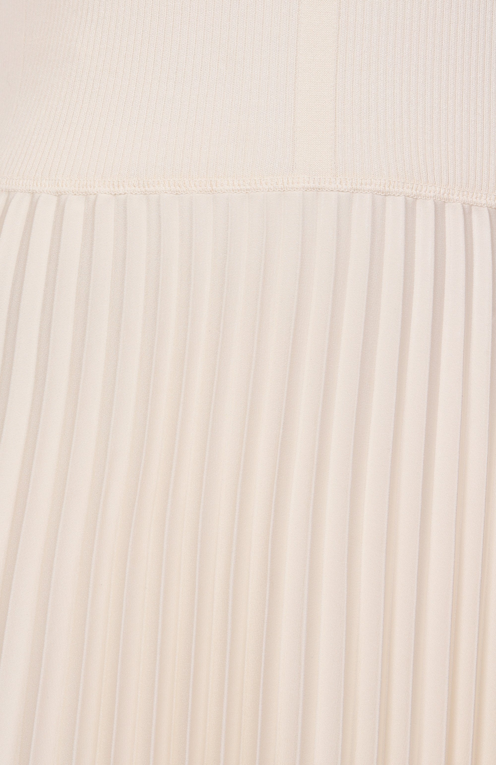 Платье BOSS кремового цвета по цене 52950 руб., арт. 50535658, фото 6 Платье BOSS, арт. 50535658, фото 6