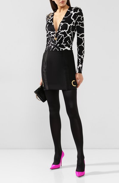 Легинсы VERSACE черного цвета по цене 26150 руб., арт. A82844/A320744, фото 2 Легинсы VERSACE, арт. A82844/A320744, фото 2