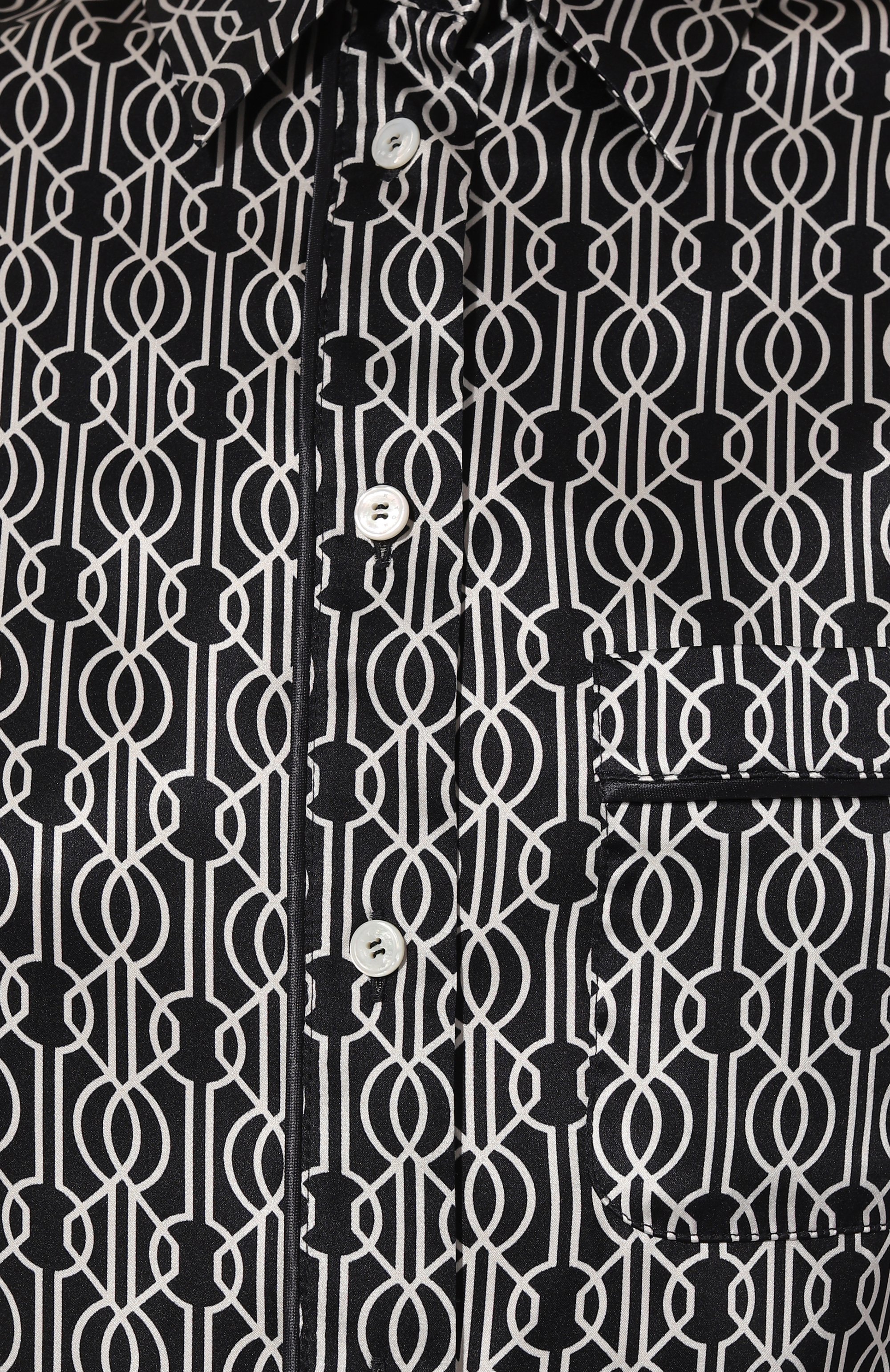 Атласная блузка KITON темно-синего цвета по цене 125000 руб., арт. D57445K0978C, фото 5 Атласная блузка KITON, арт. D57445K0978C, фото 5