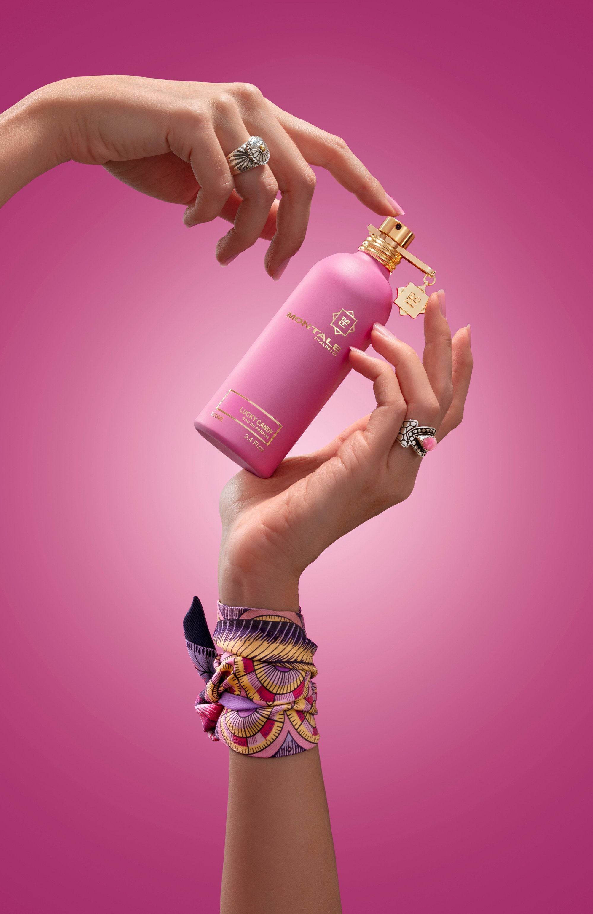 Парфюмерная вода lucky candy (100ml) MONTALE бесцветного цвета по цене 18900 руб., арт. 3760260458832, фото 2 Парфюмерная вода lucky candy (100ml) MONTALE, арт. 3760260458832, фото 2