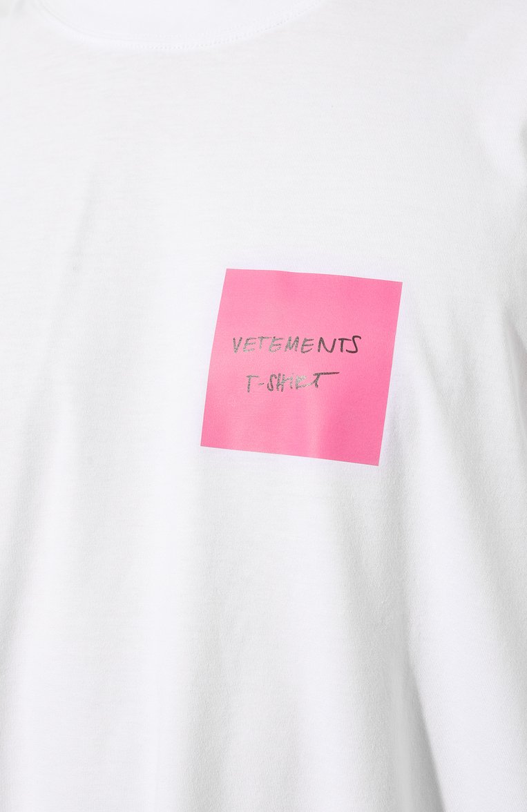 Мужского хлопковая футболка VETEMENTS белого цвета, арт. UE54TR290W | Фото 8 (Региональные ограничения белый список (Axapta Mercury): Не проставлено; Нос: Не проставлено; Материал внешний: Хлопок)