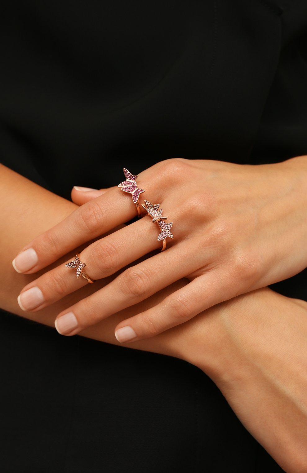 Набор из трех колец lilia SWAROVSKI золотого цвета по цене 17450 руб., арт. 5636418, фото 2 Набор из трех колец lilia SWAROVSKI, арт. 5636418, фото 2