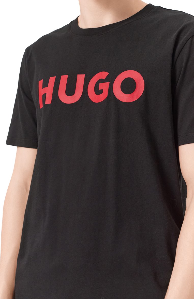 Мужская хлопковая футболка HUGO черного цвета, арт. 50467556 | Фото 5 (Материал внешний: Хлопок; Длина (для топов): Стандартные; Рукава: Короткие; Принт: С принтом; Стили: Кэжуэл; Кросс-КТ: Джерси; Мужское Кросс-КТ: Футболка-одежда)