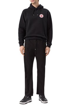 Мужской хлопковое худи DSQUARED2 черного цвета, арт. S74GU0868/S25516 | Фото 2 (Драгоценные камни: Проставлено; Длина (для топов): Стандартные; Материал сплава: Проставлено; Рукава: Длинные; Стили: Кэжуэл; Мужское Кросс-КТ: Худи-одежда; Принт: Без принта; Материал внешний: Хлопок)