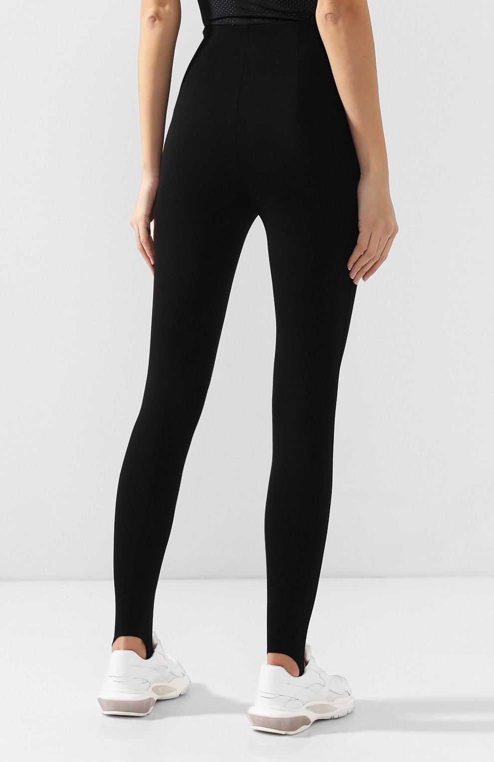 Легинсы со штрипками TEREKHOV GIRL черного цвета по цене 10500 руб., арт. 2PK020OL/5402.900/W19, фото 4 Легинсы со штрипками TEREKHOV GIRL, арт. 2PK020OL/5402.900/W19, фото 4