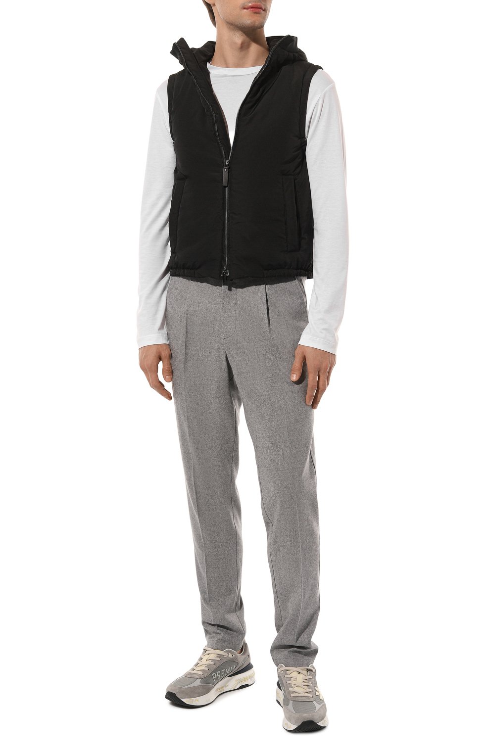 Утепленный жилет CANALI черного цвета по цене 87550 руб., арт. 040945/SG01121, фото 2 Утепленный жилет CANALI, арт. 040945/SG01121, фото 2