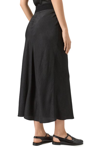 Юбка YUZEFI черного цвета по цене 36500 руб., арт. YUZRS25-RW-SK09-01, фото 4 Юбка YUZEFI, арт. YUZRS25-RW-SK09-01, фото 4