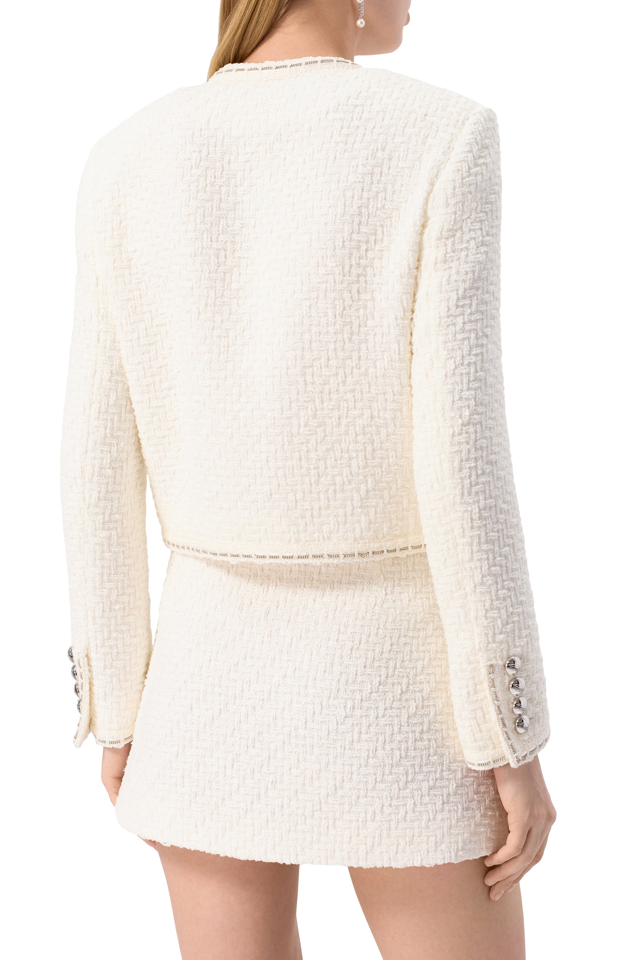 Твидовый жакет OLOLOL белого цвета по цене 92000 руб., арт. OLJT061T/3107.100/S25, фото 4 Твидовый жакет OLOLOL, арт. OLJT061T/3107.100/S25, фото 4