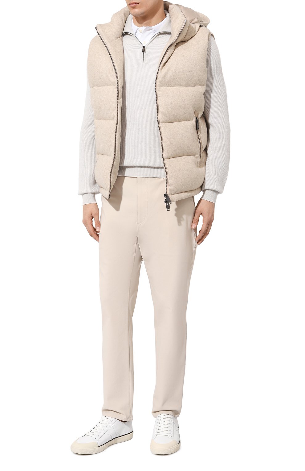 Пуховый жилет BRIONI кремового цвета по цене 435500 руб., арт. SUPB0L/0A604, фото 2 Пуховый жилет BRIONI, арт. SUPB0L/0A604, фото 2