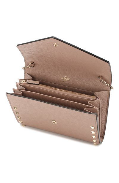 Кожаный кошелек на цепочке VALENTINO бежевого цвета по цене 129500 руб., арт. TW2P0Q48/VSH, фото 4 Кожаный кошелек на цепочке VALENTINO, арт. TW2P0Q48/VSH, фото 4