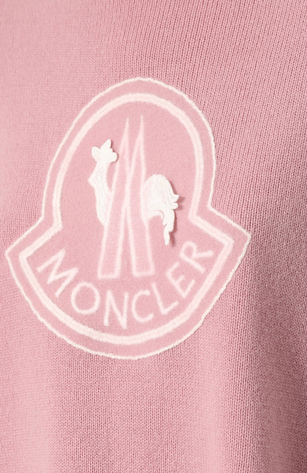 Пуловер из смеси шерсти и кашемира с логотипом бренда MONCLER розового цвета по цене 49950 руб., арт. D2-093-90505-52-9489X, фото 5 Пуловер из смеси шерсти и кашемира с логотипом бренда MONCLER, арт. D2-093-90505-52-9489X, фото 5
