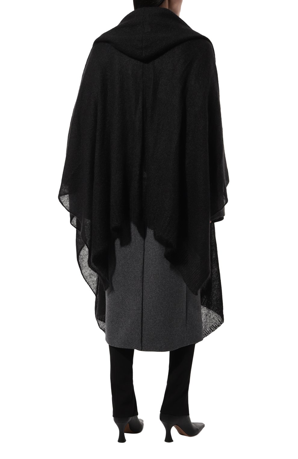 Шерстяная накидка FREEAGE черного цвета по цене 35000 руб., арт. W22.SC003.5080.900, фото 4 Шерстяная накидка FREEAGE, арт. W22.SC003.5080.900, фото 4
