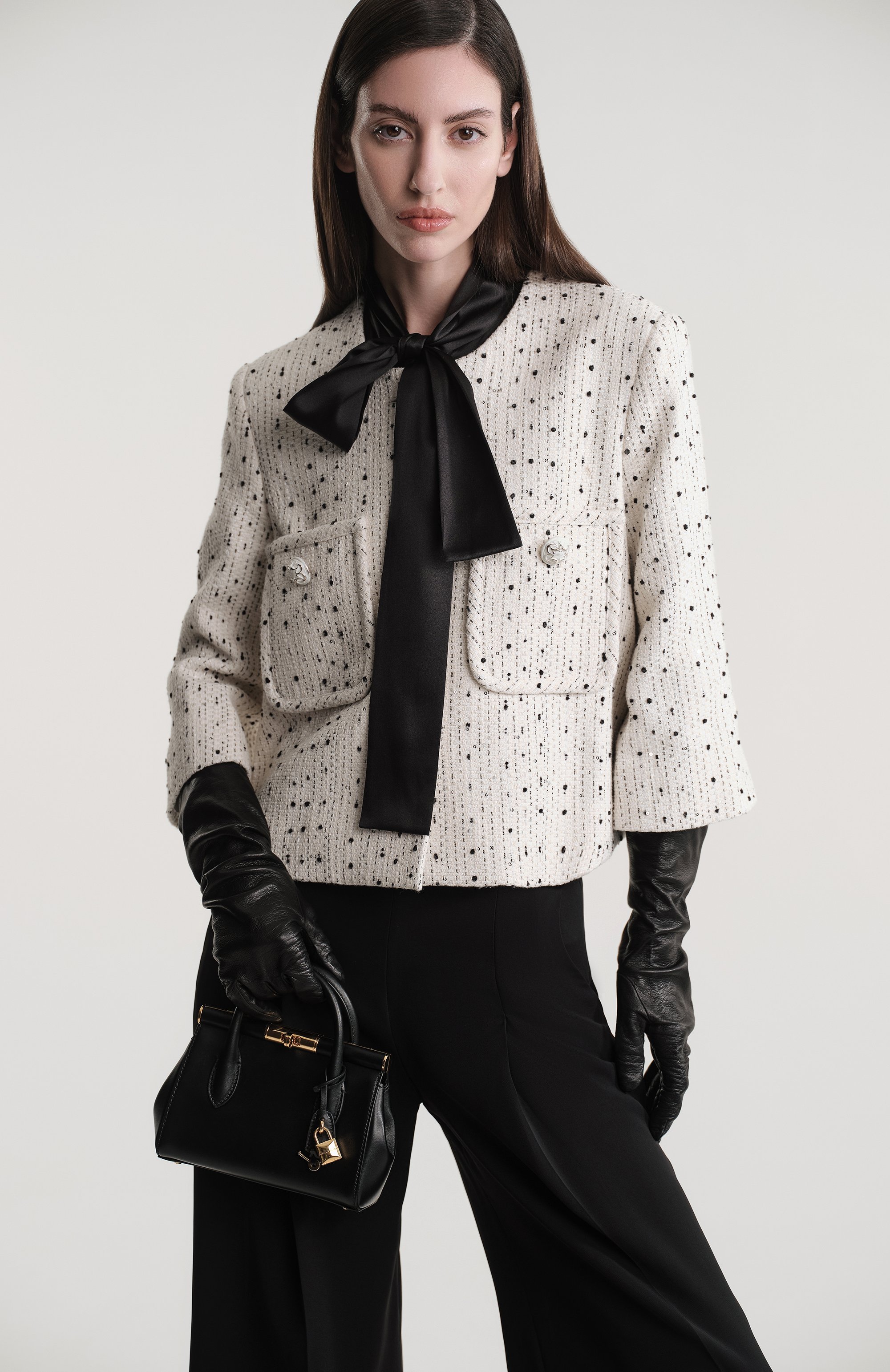 Сумка marlene small DOLCE & GABBANA черного цвета по цене 315000 руб., арт. BB7744/A3G19, фото 8 Сумка marlene small DOLCE & GABBANA, арт. BB7744/A3G19, фото 8