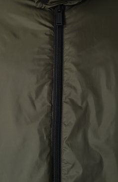 Мужская пуховик DSQUARED2 хаки цвета, арт. S74AM1564/S54981 | Фото 6 (Длина (верхняя одежда): Короткие; Материал сплава: Проставлено; Рукава: Длинные; Драгоценные камни: Проставлено; Кросс-КТ: Пуховик; Стили: Милитари, Кэжуэл; Материал внешний: Синтетический материал)