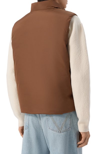 Пуховый жилет JIL SANDER коричневого цвета по цене 250000 руб., арт. J22AF0125/J70207, фото 4 Пуховый жилет JIL SANDER, арт. J22AF0125/J70207, фото 4
