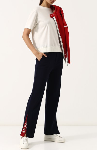 Хлопковые расклешенные брюки с логотипом бренда MONCLER, арт. D1-093-87738-00-809AB, фото 2