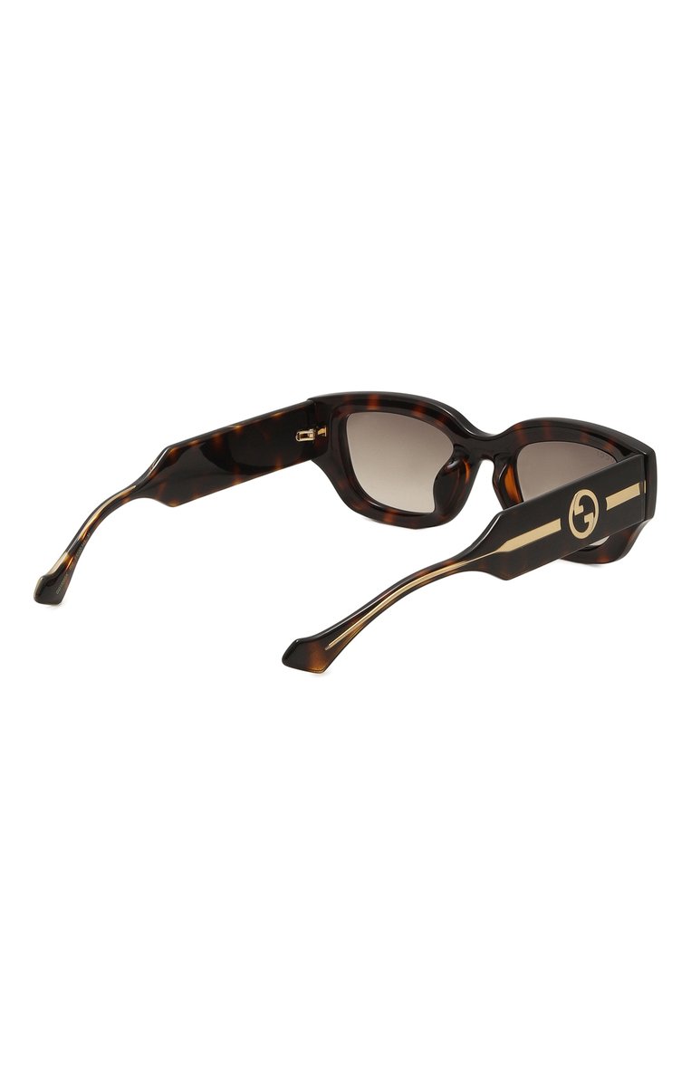 Женские солнцезащитные очки GUCCI коричневого цвета, арт. GG1558SK 002 | Фото 4 (Региональные ограничения белый список (Axapta Mercury): Не проставлено; Нос: Не проставлено; Материал: Металл; Тип очков: С/з; Оптика Гендер: оптика-жен�ское; Очки форма: Квадратные)