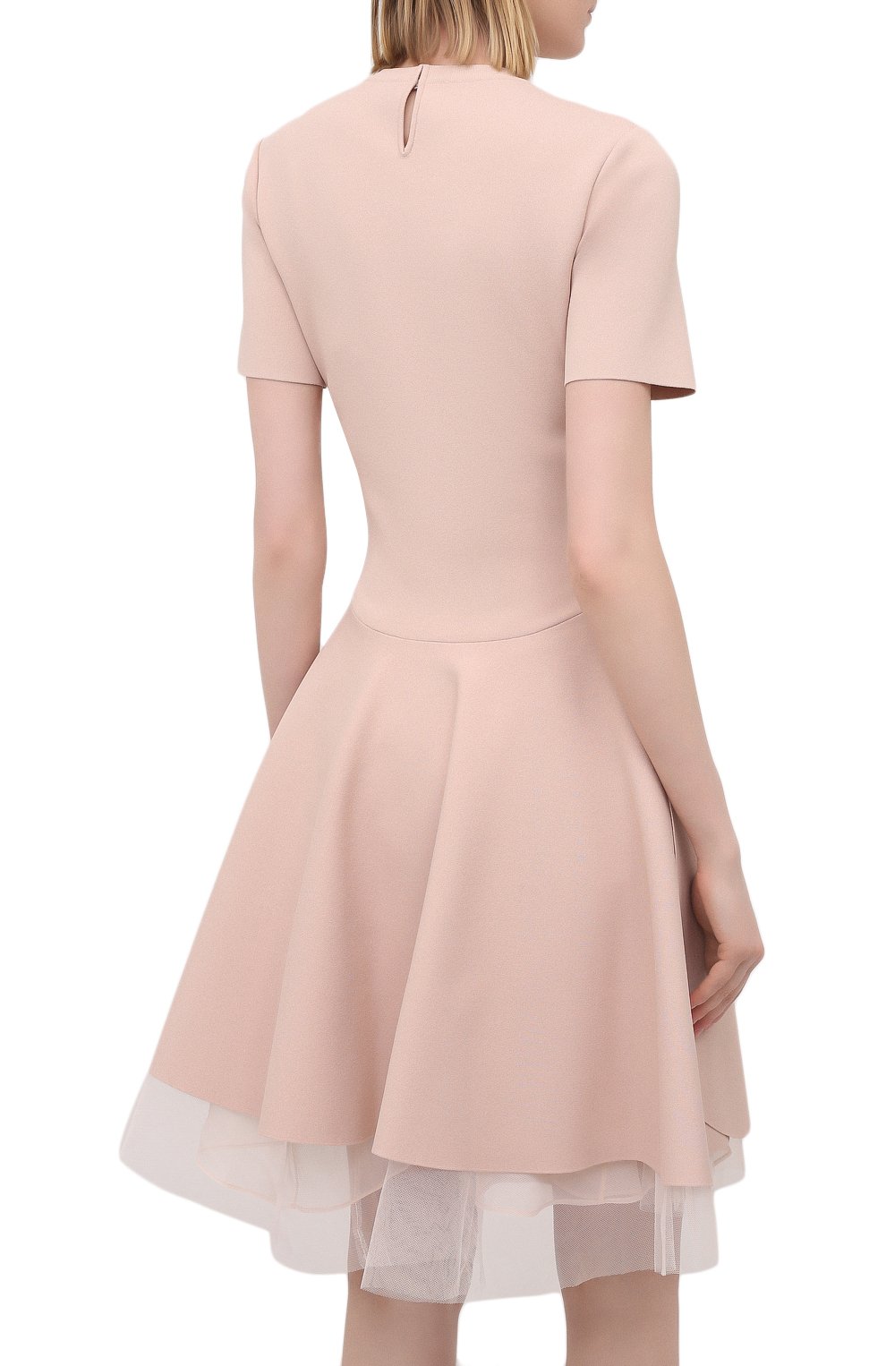 Платье из вискозы ALEXANDER MCQUEEN розового цвета по цене 275000 руб., арт. 659536/Q1AUI, фото 4 Платье из вискозы ALEXANDER MCQUEEN, арт. 659536/Q1AUI, фото 4