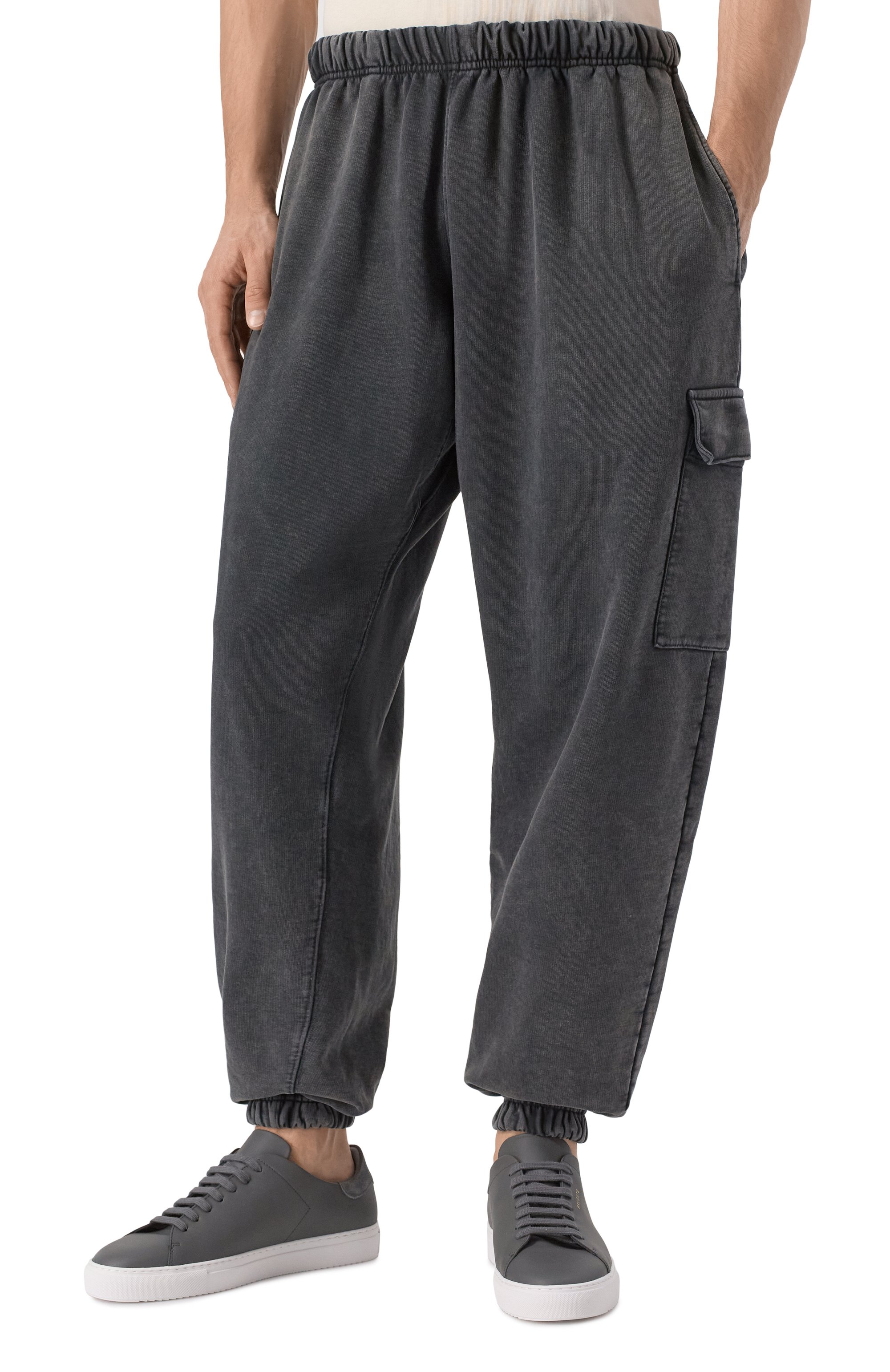 Хлопковые джоггеры ROADLESS темно-серого цвета по цене 36050 руб., арт. RSS-CJ, фото 3 Хлопковые джоггеры ROADLESS, арт. RSS-CJ, фото 3